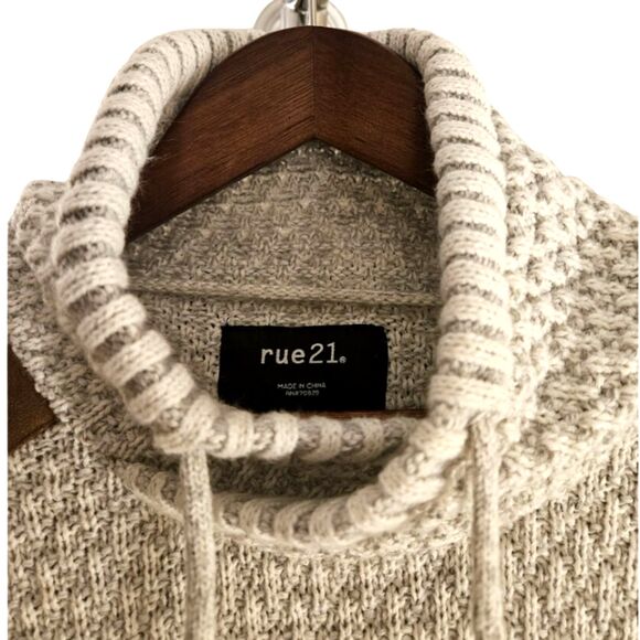 Rue21 Men's Cowl Neck Sweater LARGE - Picture 3 of 5
